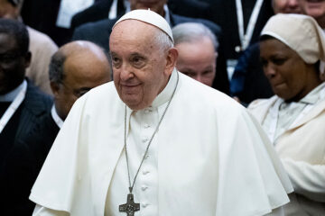 Francisco: “la mayor reforma” de la Iglesia es acompañar a los necesitados