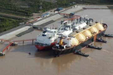 Incertidumbre por la provisión de gas: el Gobierno no confirma el pago de los barcos importados