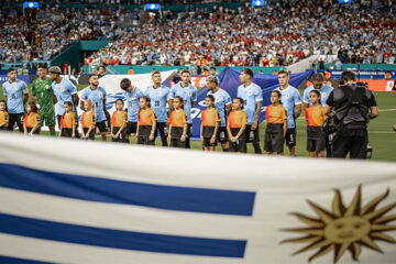 Uruguay y Estados Unidos van por la clasificación en la Copa América