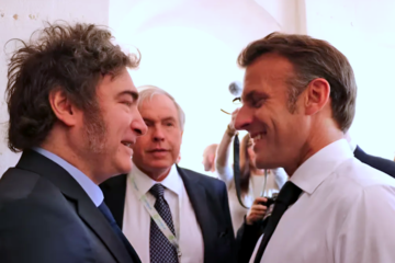Organismos franceses de Derechos Humanos alertan a Macron por la visita de diputados de Milei a Astiz